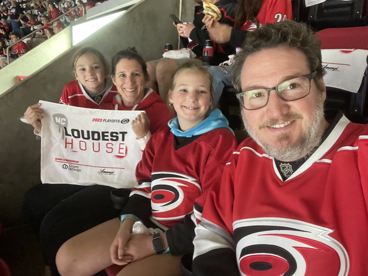 #Caniacsmiles #LetsGoCanes