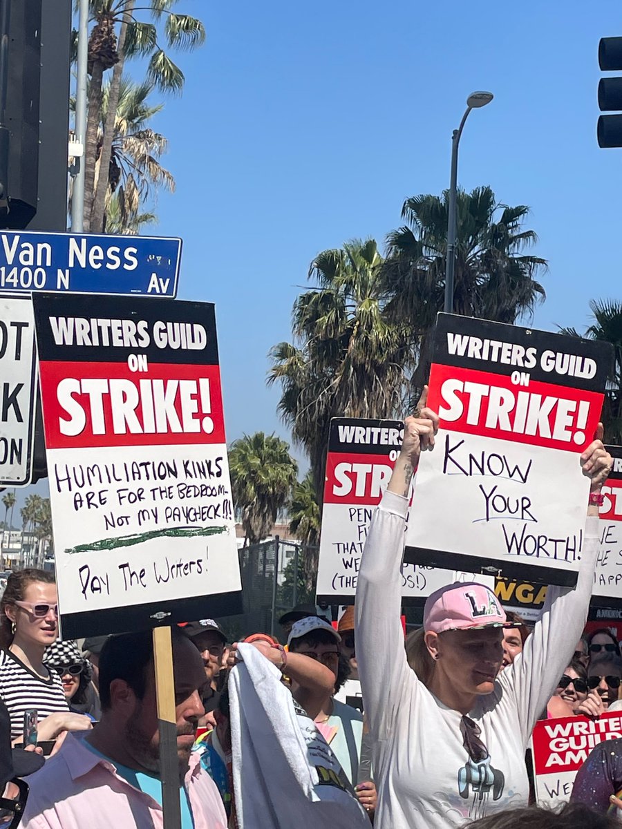 Variety's tweet photo. Here are some of the signs from today's #TransTakeover picket in front of the Netflix office in Hollywood. https://t.co/WLAhBc0cqZ https://t.co/9Q9YQhxLz6