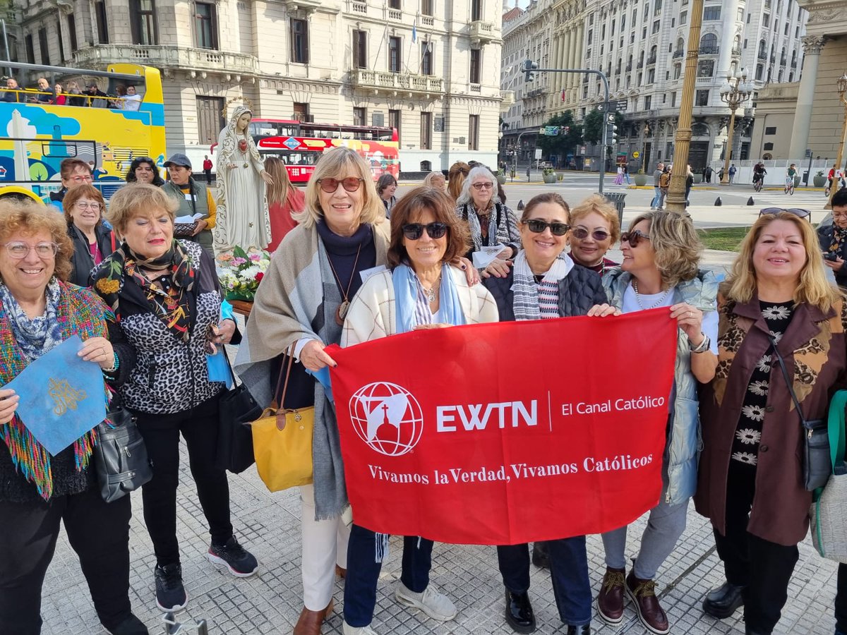 EWTNamis's tweet photo. En el Rosario Mundial de Mujeres, EWTN estuvo presente para apoyar y acompañar a través de las amigas misioneras de distintas ciudades en Latinoamerica. https://t.co/68S9k7nD1R