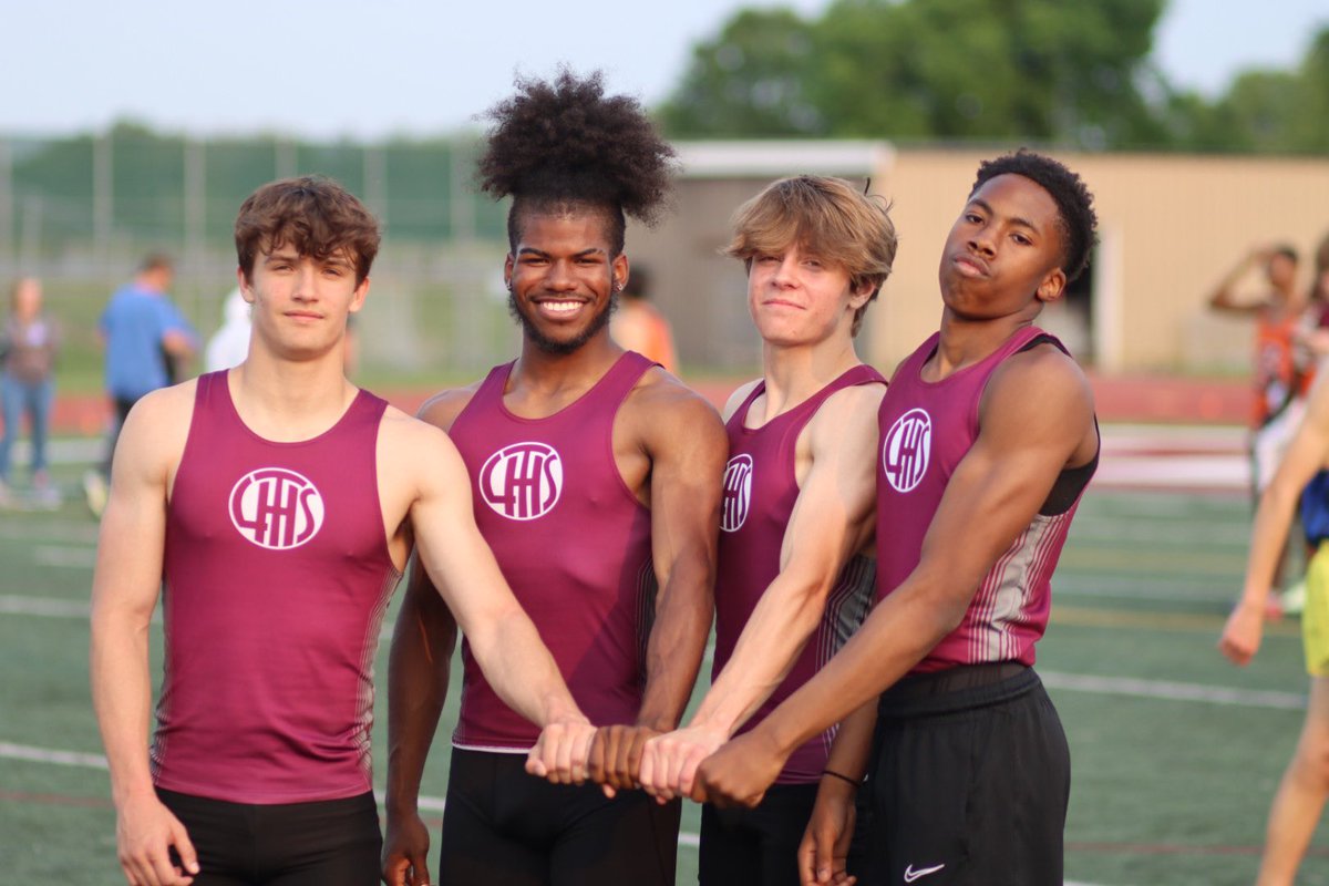 BrettHespell's tweet photo. 4 x 100 Relay

State Qualifier - 42.89

Johnny Wesolowski (so), Jalen Falcon (jr), Nolan Lamoureux (so), Xavier Adeniyi (fr)

#PorterPride https://t.co/tnBqERHmlj