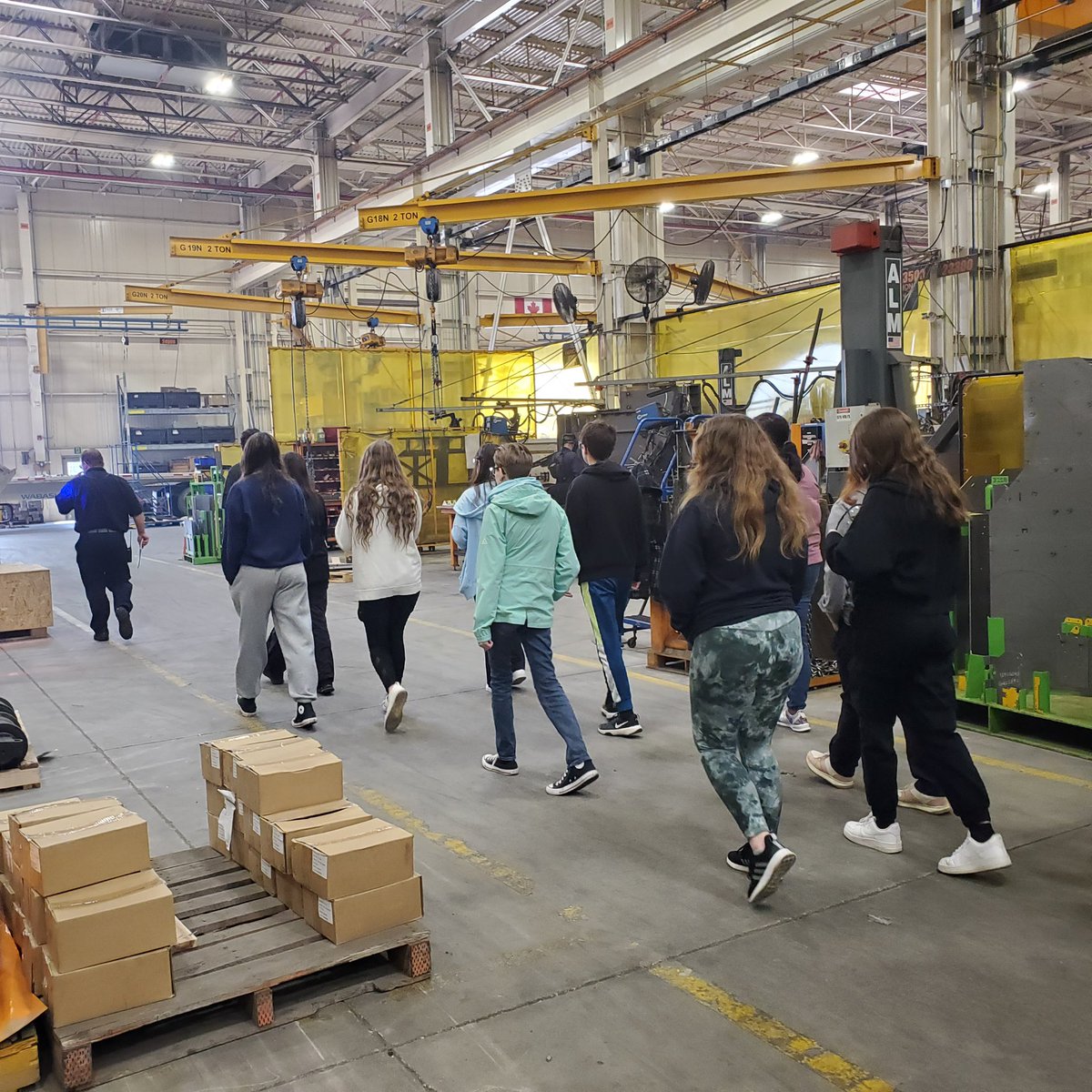 École secondaire catholique Notre-Dame tweet media