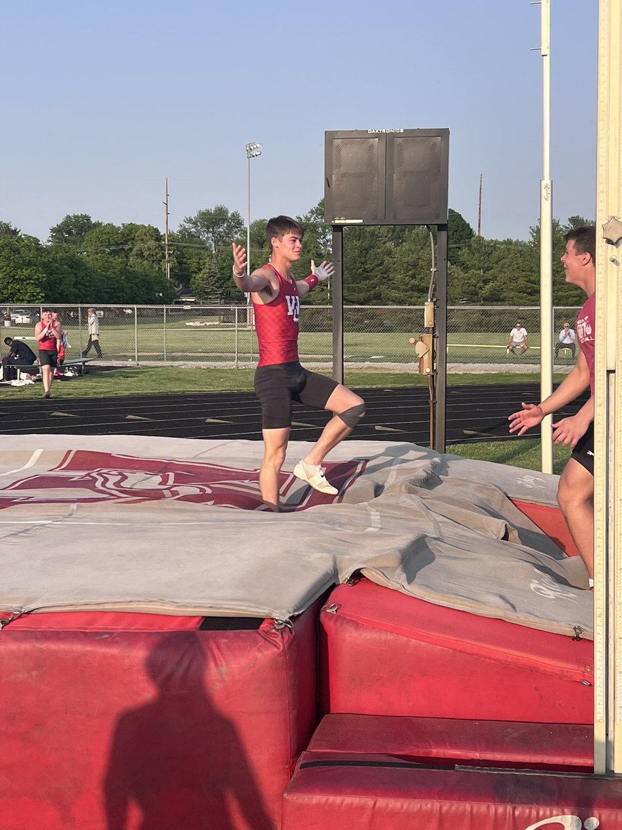 Sam King tweet media