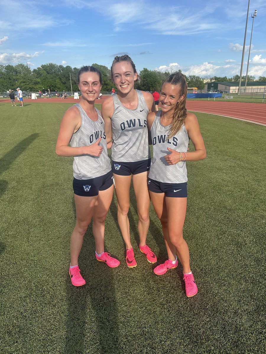 1600! Charis Robinson, Kate Miller, & Bree Newport qualify for State! #913to316