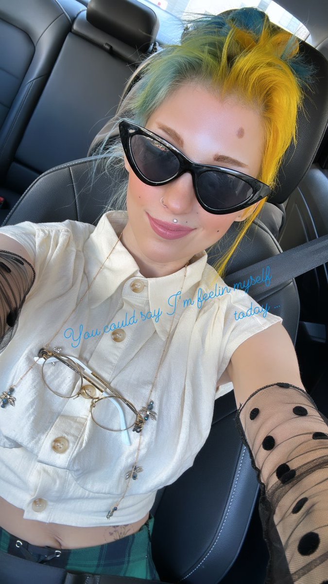 PixieSmiles7's tweet photo. Me today 🍀 🪻🍄 🧚 ✨ 🦋🫧 🏴󠁧󠁢󠁳󠁣󠁴󠁿🇮🇪⚫️⚫️⚫️ #Celtic #celticwoman #CelticFamily #temptat #irishscotch #kilt #kitskirt https://t.co/MatjSbJEG7