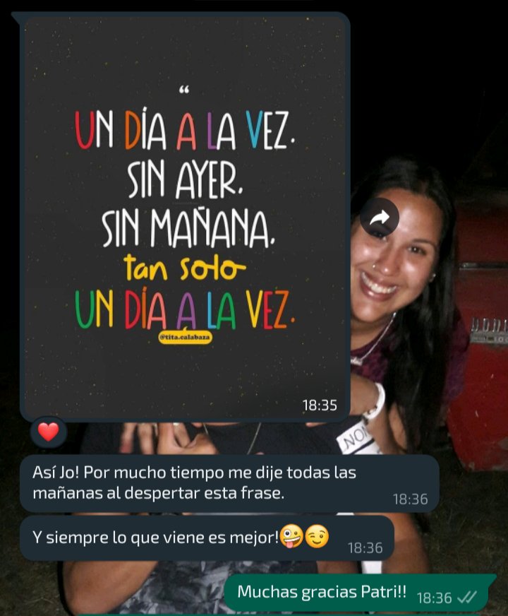 JooGimeneez's tweet photo. Hoy a la mañana una compañera me llevó un chocolate y me dijo "tomá seño, para que sea un poquito más dulce tu mañana. Mis compañeras de la tarde lo son todo ⬇️. Cuando digo que amo mi trabajo también me refiero a esto, las personas lindas que me permite conocer ❤️‍🩹 https://t.co/sI2i7uy56k