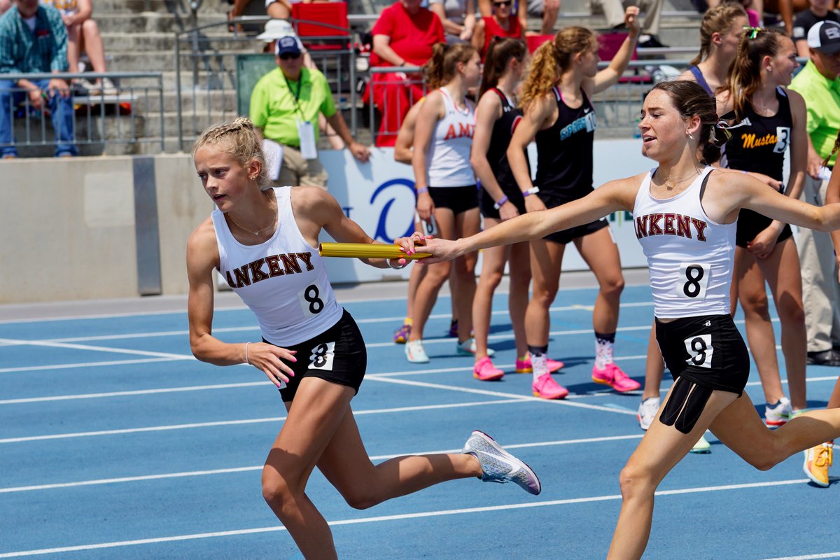 djteach tweet media