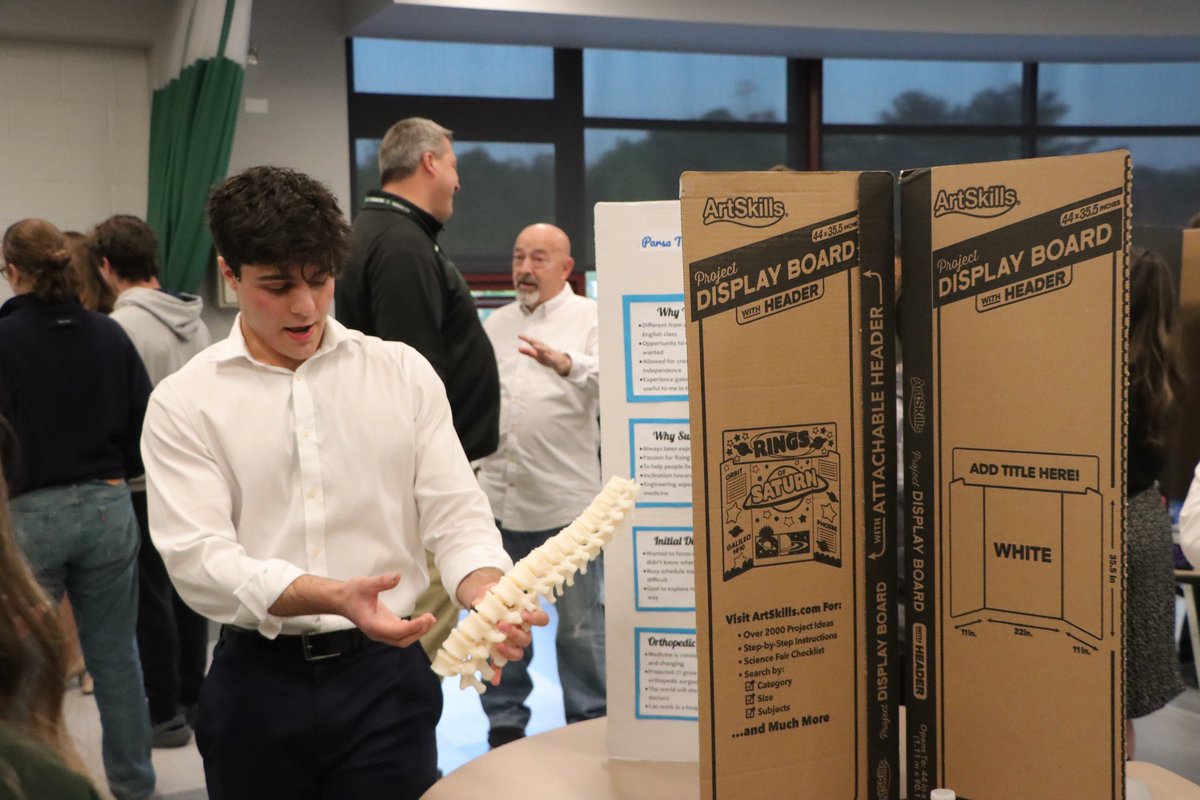 YorktownCSD's tweet photo. What an incredible night at the YHS WISE Symposium! We were blown away by the diverse range of projects showcased by our talented seniors. From law enforcement and engineering to nursing, finance, and beyond, they delved into exciting internships and explored many career paths. https://t.co/HSRfnUVIDE