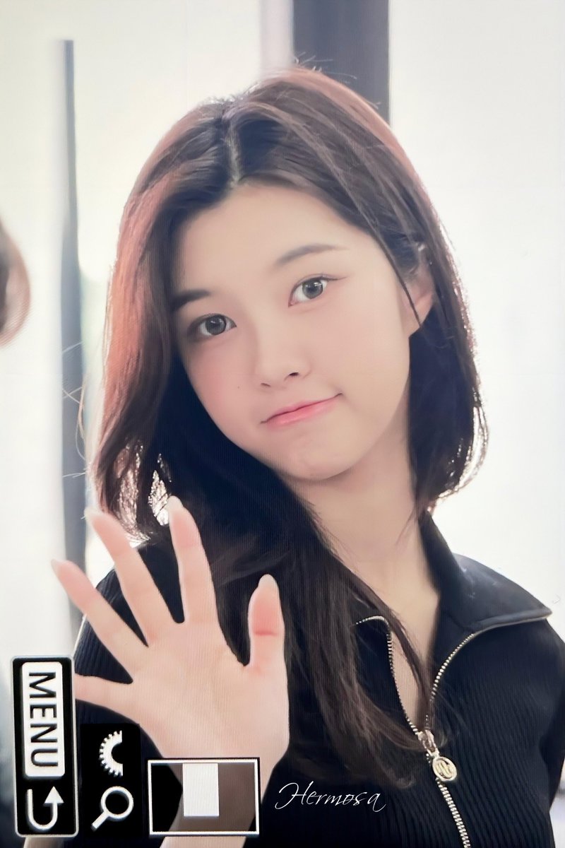 Hermosa_0302's tweet photo. 230519 GMP pre

🇯🇵콘서트 투어 가보자구~!

#케플러 #Kep1er #김다연 #다연
#KIMDAYEON #Dayeon #キムダヨン https://t.co/fzeDH5BvNV