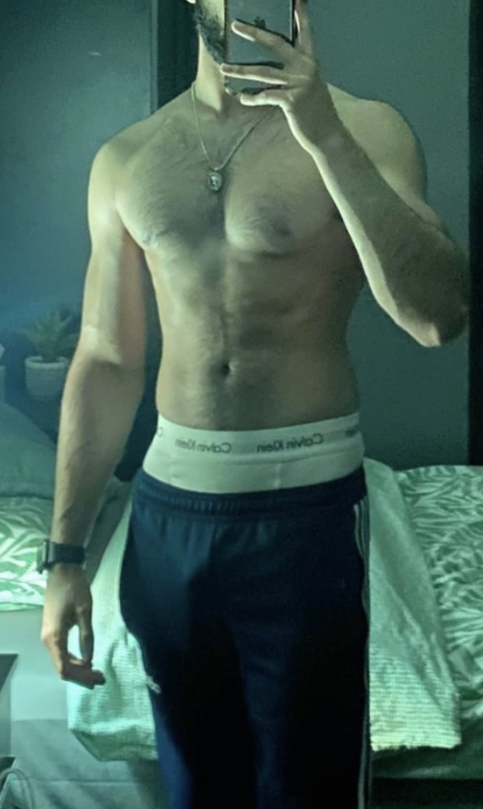 DL East London tweet media