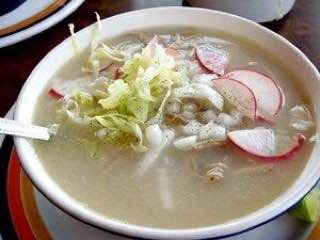 ccmoamx's tweet image. pozole blanco o pozole rojo