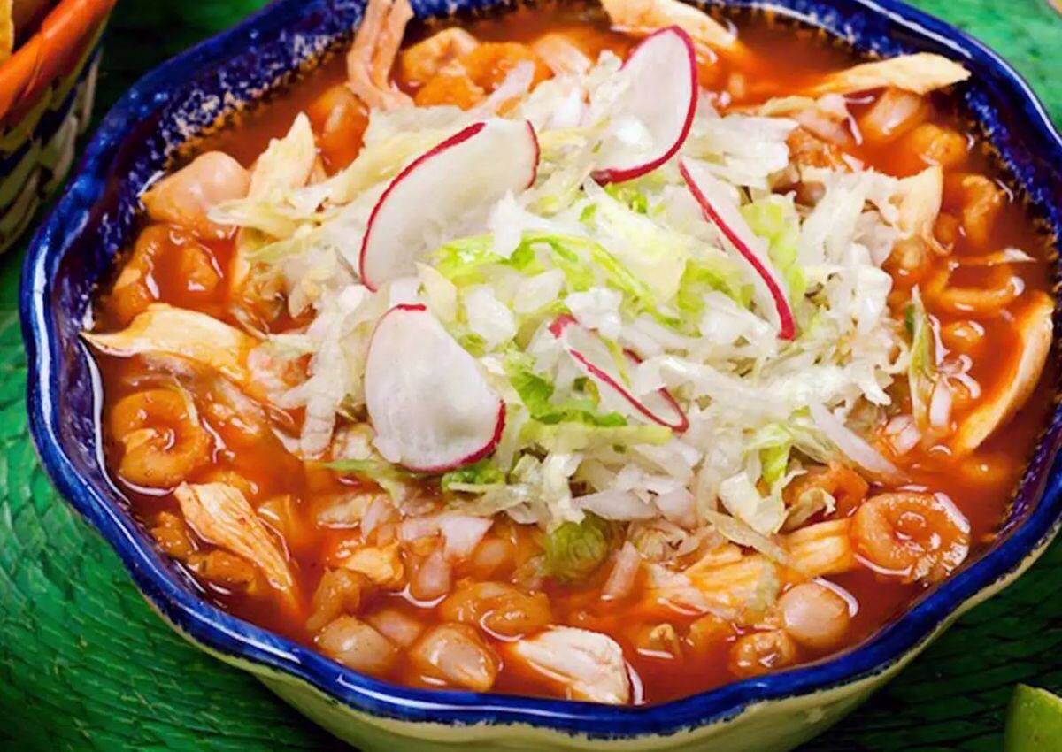 ccmoamx's tweet image. pozole blanco o pozole rojo