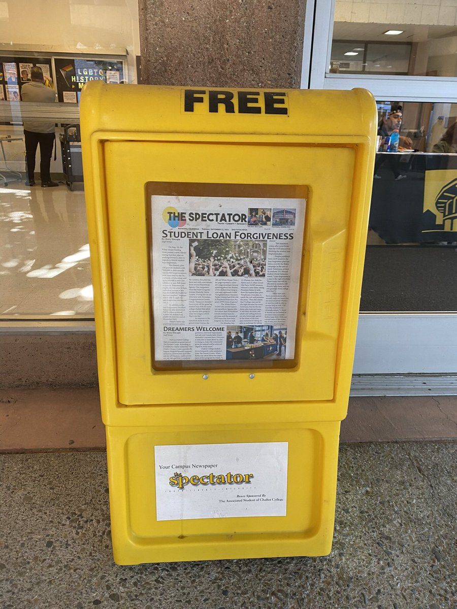 Our latest Spectator print issue is out now! Check the yellow boxes around the <a href="/chabot_college/">Chabot College</a> campus ! 📰