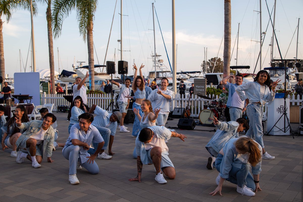 cal_cca's tweet photo. Wrapping up an incredible first full day at the 2023 CalCCA Annual conference with an evening reception, performance, and meal sponsored by @Calpine and Calpine Energy Solutions.  Excited to carry forward the insightful discussions into tomorrow's program! https://t.co/O03m6WqT8y