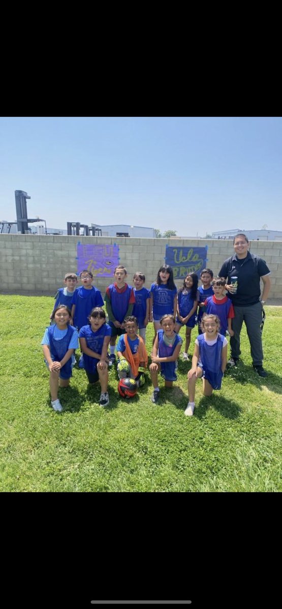 2nd grade soccer champions!! ⚽️ 🥅 So proud of my students! <a href="/EValenc56643015/">E. Valencia</a> <a href="/OrtegaEsela91/">Isela Ortega MPS Bilingual TOA</a> <a href="/JArauz5/">JDAraúz, Ed.D</a> <a href="/Eduardo16771286/">Eduardo Gomez, Multlingual Programs and Services</a> @ItsAmandaMacias