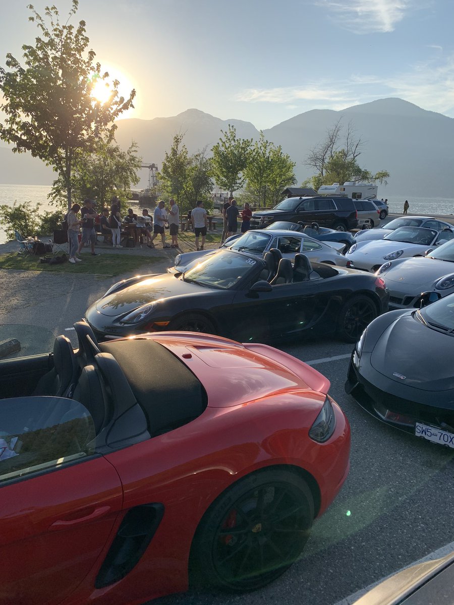 pcacwr's tweet photo. Meet your Neighbours Grill &amp; Chill meet up tonight with our members in Porteau Cove. Great people, amazing cars, and a stunning evening! https://t.co/A2hPbrzvOf
