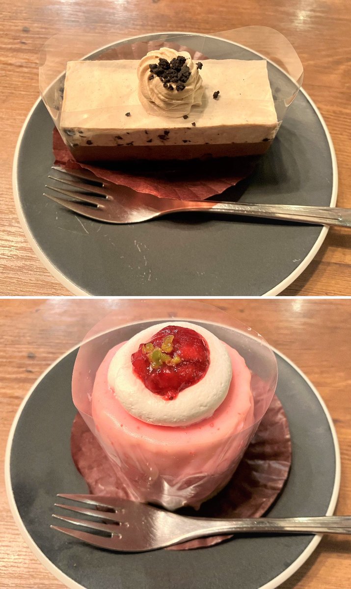 jukkkie's tweet photo. Sweets / desserts I enjoyed recently ...
😘😽💗💗🥧🍦🍰🍦🍰✨✨
#sweets #desserts #cakes #chocolate #IceCream #mocha #strawberry #beanpaste https://t.co/qyNams4Z9R