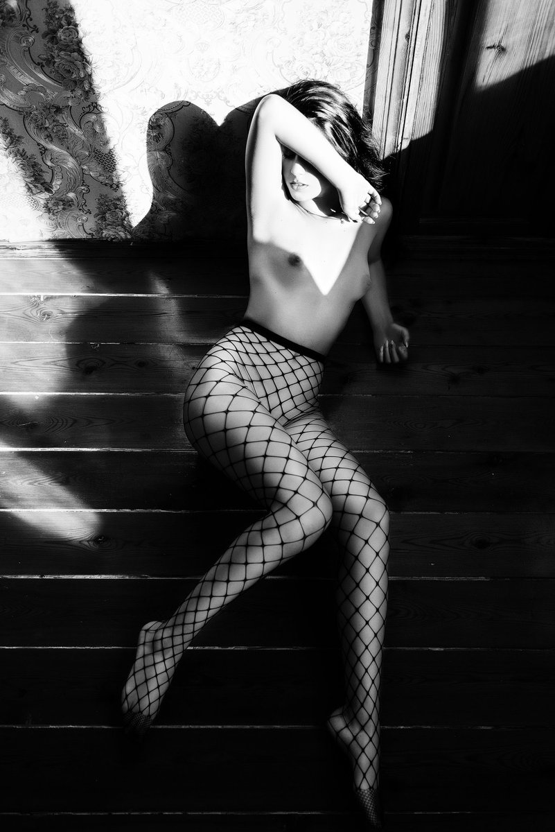 ★¸.•☆•.¸★ GoGo★⡀.•☆•.★  tweet media
