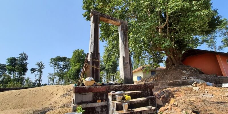 IMVoyager's tweet photo. Hoysala Dynasty Birthplace - Angadi, Mudigere, Chikmagalur 
Read here: https://t.co/y9owXVsw7S
#HoysalaDynasty #Angadi #Mudigere #Chikmagalur https://t.co/yIoVOUpEQR