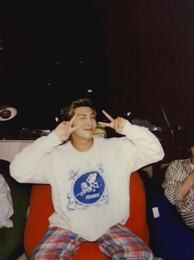njscenery's tweet photo. namjoon on polaroid <3 https://t.co/1ca7jVMlxv