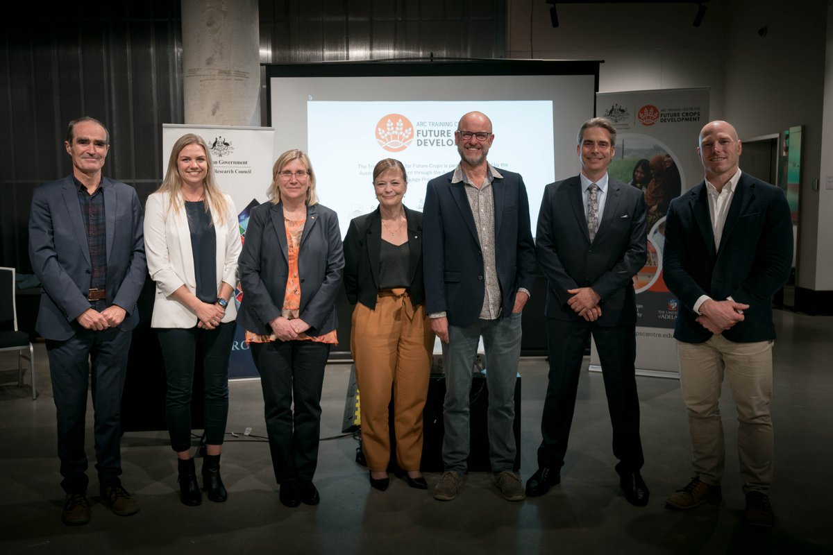 ARC Training Centre for Future Crops Development (@futurecropsau) on Twitter photo Exciting news:We have officially launched @ANU! We welcomed our researchers, students, industry partners, <a href="/IonPlants/">Matthew Gilliham</a> representing <a href="/UniofAdelaide/">Uni of Adelaide</a>, senator <a href="/DavidPocock/">David Pocock</a> as well as <a href="/arc_gov_au/">Australian Research Council</a>. Thank to our speakers Kiaran Kirk <a href="/UteRoessner/">Ute Roessner</a> <a href="/barry_pogson/">Barry Pogson</a>. <a href="/laurendufall/">Lauren DuFall 🏳️🌈 ♀️🔑🟤</a> <a href="/PlantSci_ANU/">ANU Division of Plant Sciences</a> Exciting news:We have officially launched @ANU! We welcomed our researchers, students, industry partners, <a href="/IonPlants/">Matthew Gilliham</a> representing <a href="/UniofAdelaide/">Uni of Adelaide</a>, senator <a href="/DavidPocock/">David Pocock</a> as well as <a href="/arc_gov_au/">Australian Research Council</a>. Thank to our speakers Kiaran Kirk <a href="/UteRoessner/">Ute Roessner</a> <a href="/barry_pogson/">Barry Pogson</a>. <a href="/laurendufall/">Lauren DuFall 🏳️🌈 ♀️🔑🟤</a> <a href="/PlantSci_ANU/">ANU Division of Plant Sciences</a>