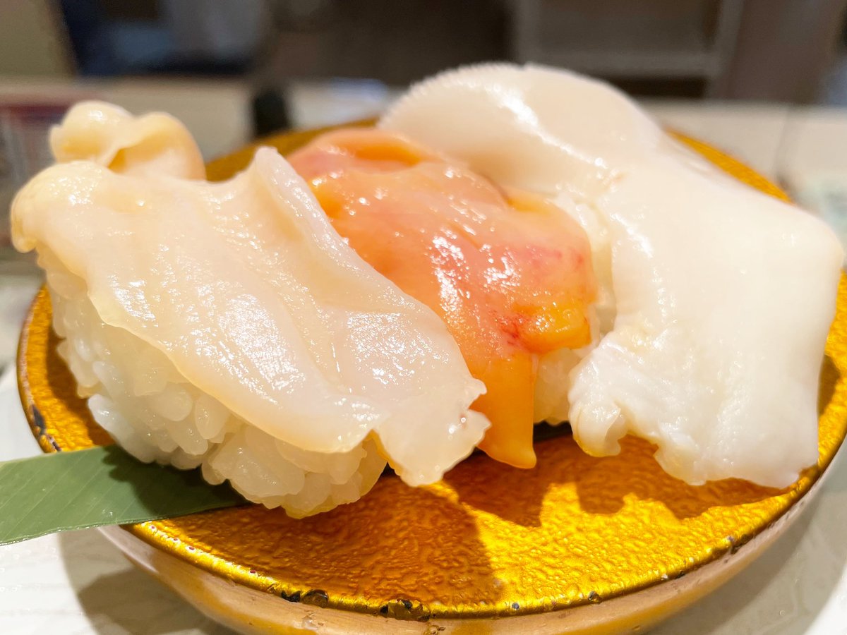 rikimaru_kaisen's tweet photo. 新緑の寿司祭りフェアー限定の3貫盛り🍣
🐚新緑の貝三昧🐚
どうぞご来店ください😃
#寿司ランチ #寿司宅配 #寿司テイクアウト #寿司お持ち帰り #神戸寿司 #神戸グルメ #神戸ランチ #神戸回転寿司 #姫路寿司 #姫路グルメ #姫路ランチ #姫路回転寿司 https://t.co/gWMQBofiuZ