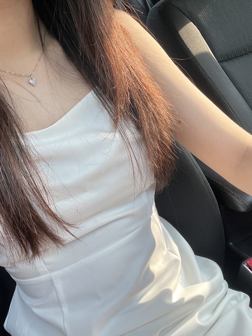 imbussaba's tweet photo. ผิวใสฉ่ำ ผิวโกลว์สู้แดดสุด เราเสริมด้วยอาหารผิวของ Vida Vit C 🧡 ใครผิวโทรม ผิวคล้ำง่าย อยากให้ลองวิตามินตัวนี้เลย  ทั้งเสริมสร้างคอลลาเจนในผิว ให้ผิวดูกระจ่างใสขึ้น แล้วยังช่วยเพิ่มภูมิต้านทานให้กับร่างกายอีกด้วย ดีจ์!! #ของดีบอกต่อ https://t.co/KjEz73w1jN