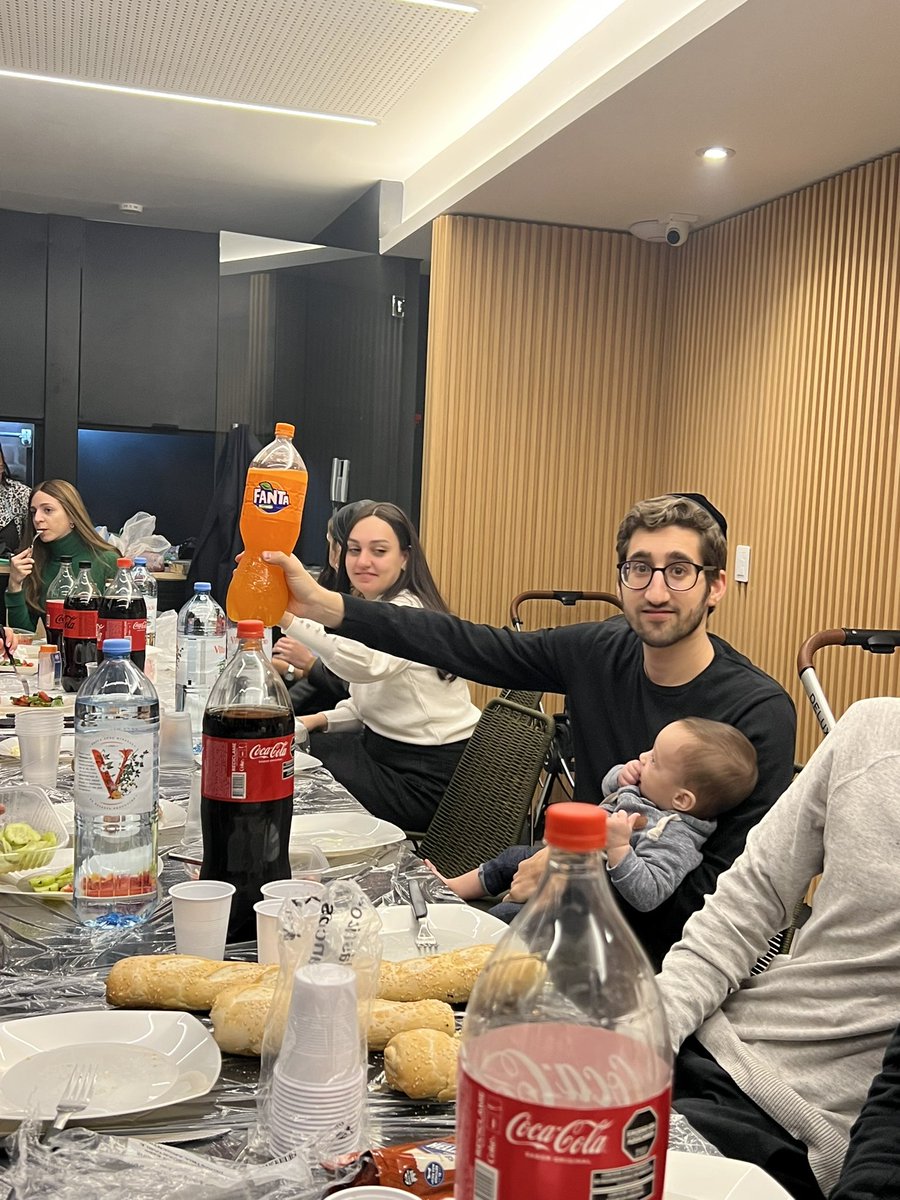 chinomaxi16's tweet photo. Muchas gracias @horaciorlarreta por el asado !!
#yovotoalpelado #fantagate
@trebuquero @diegobranca https://t.co/HSsIMYLSqt