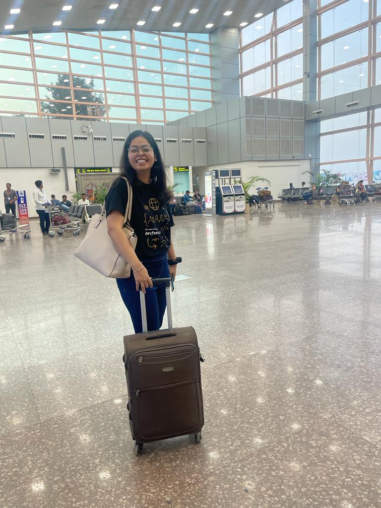 kirtivarshney's tweet photo. Here we go ✈️ @sfindiadreamin 
Super excited to meet you all in the event.🤟 
#indiadreamin23 #Salesforce #Trailblazer https://t.co/bowWoptala