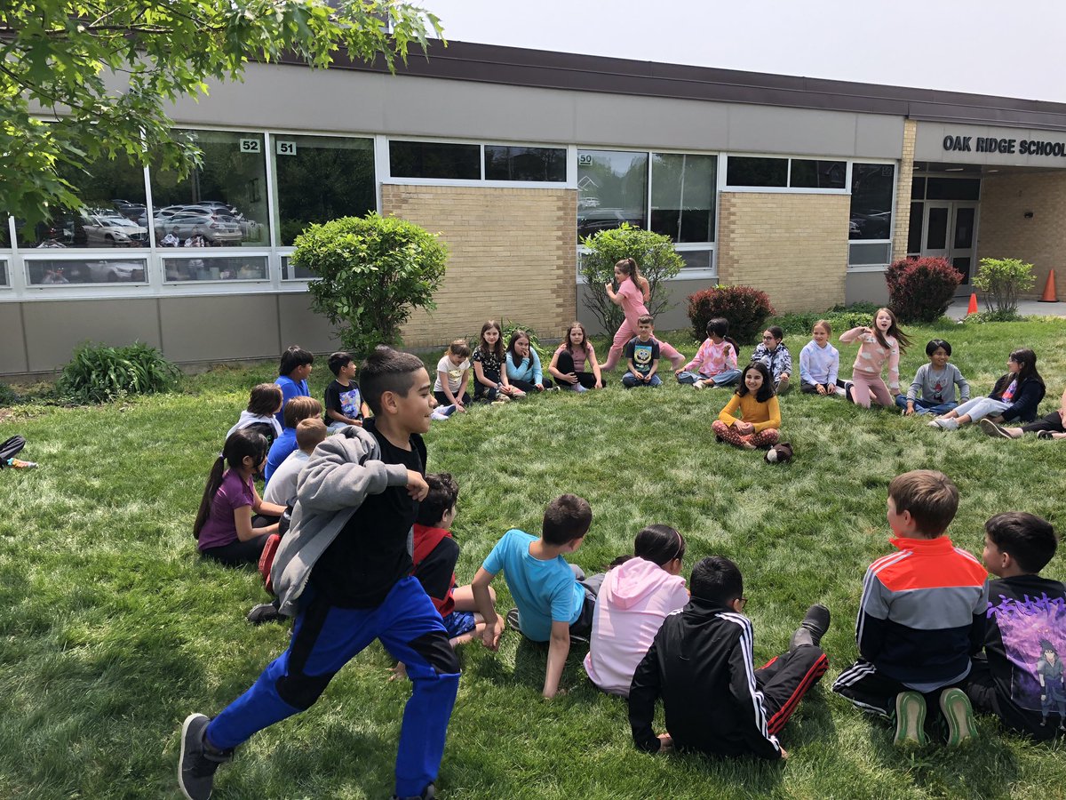 Oak Ridge EL tweet media