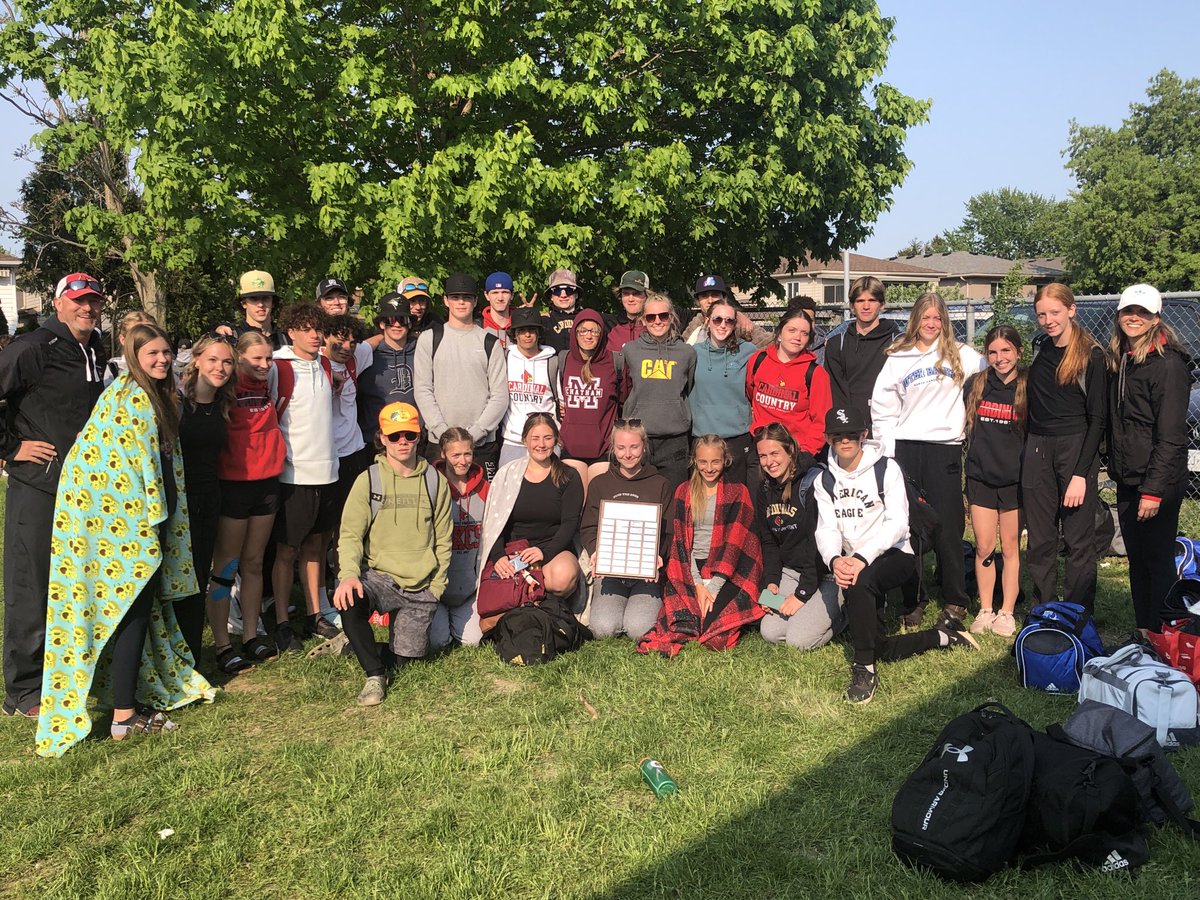 MrAveryLKGeo's tweet photo. Quite the team!  The LKCS Track and Field team won their first ever LKSSAA team championship advancing 28 student-athletes to SWOSSAA next week! https://t.co/RrPCHZAEDO