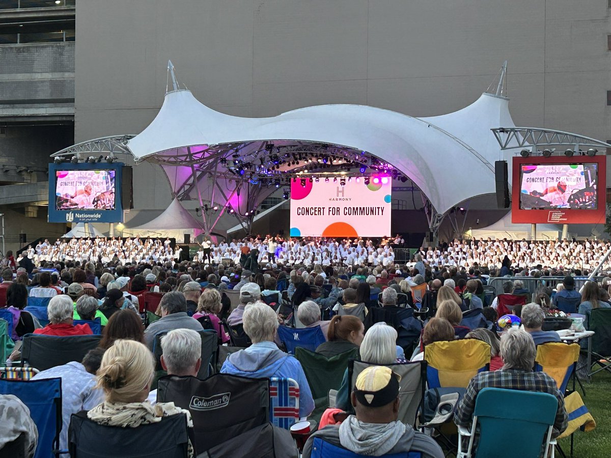 Dortch4W's tweet image. Great night to unite the city we love!

#concertforcommunity
#inittogether 
#HarmonyProject