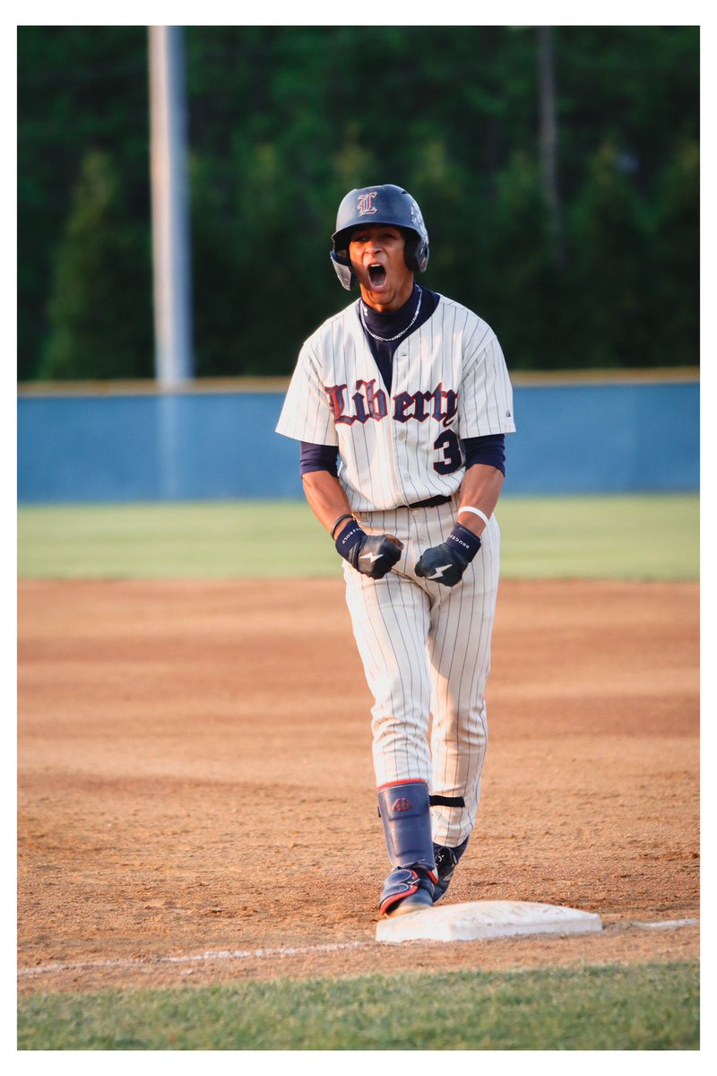 Ashley H tweet media