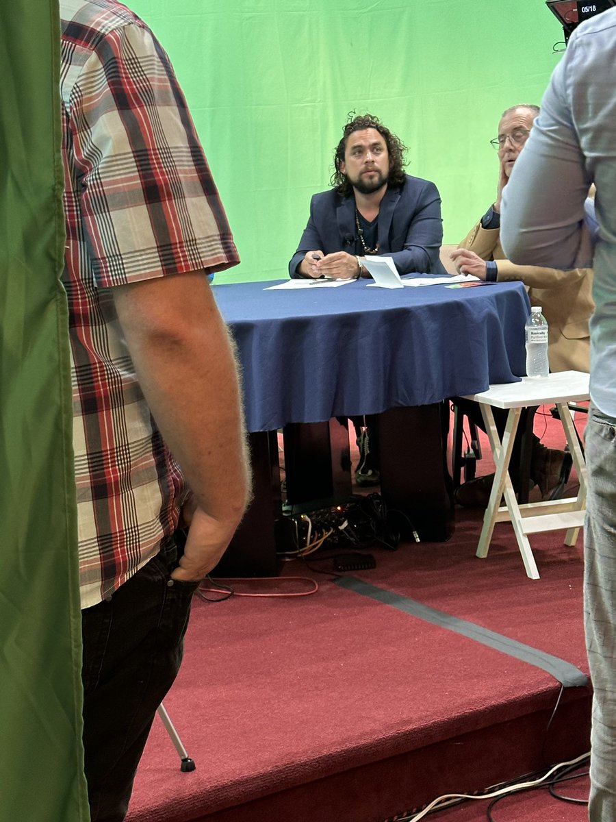 UnleashedLGBTQ's tweet image. Thank you for having me as a guest anchor on Queer News Tonight! Insightful discussions about LGBTQ+ world news events with some very intelligent members of our community. #queernewstonight #unleashedlgbtq #ftlauderdale #AppleTV #ROKUTV #amazonfiretv