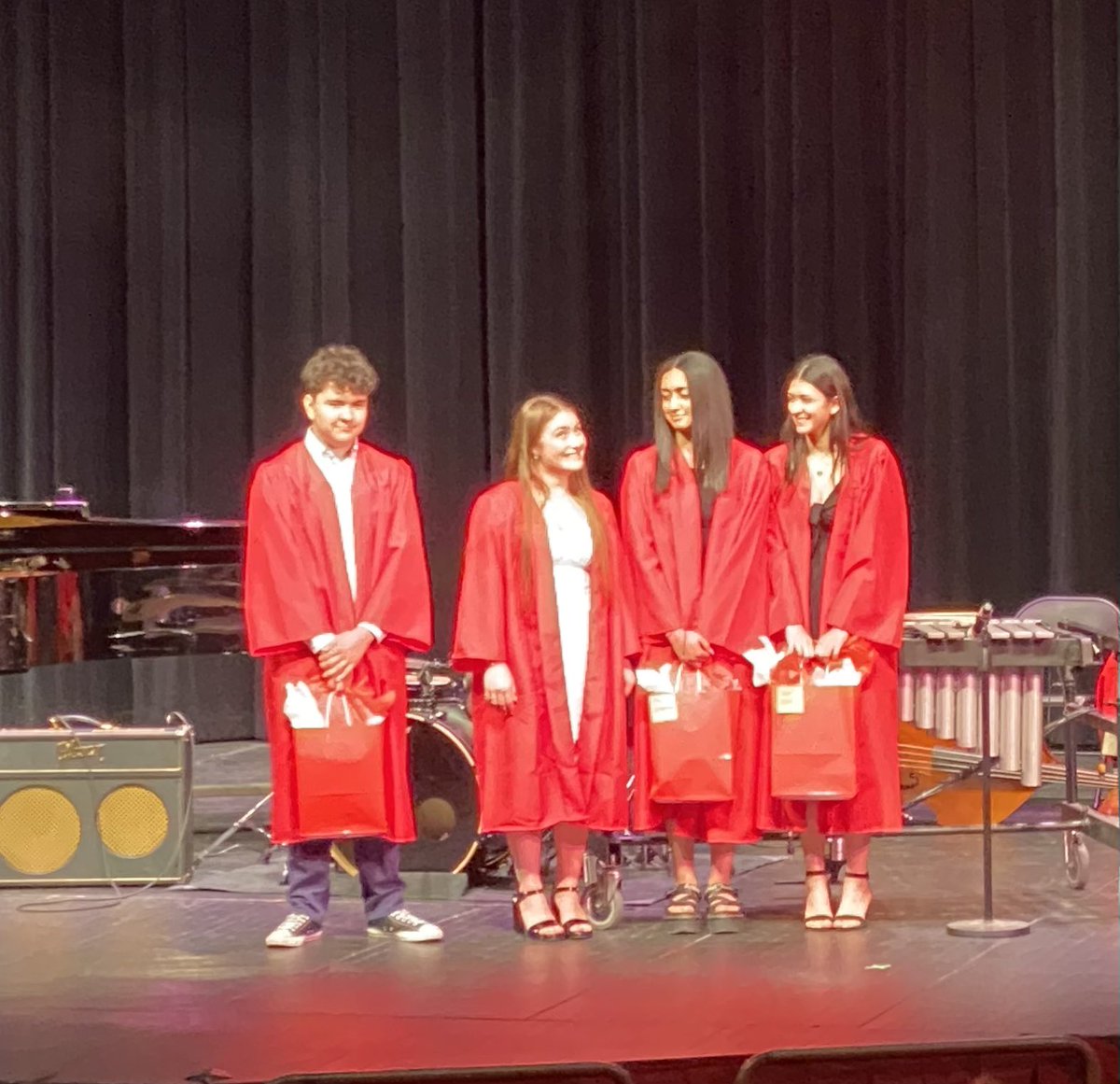 Tonight, I had the opportunity to present 4 <a href="/NCHSOFFICIAL/">Naperville Central</a> seniors with the Principal’s Award. Mia Hernandez, Jocey Rivera, Diego Jimenez&amp;Becca Mask have all made outstanding contributions to the NCHS community &amp; positively impacted the experience for all Redhawks. #RedhawkPride