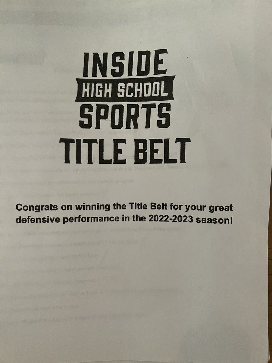 Season ended, but the work is still being rewarded! Received a pretty dope gift from @ihss_houston yesterday! Thank You for recognizing the work this season #ItTakesWhatItTakes ❤️🖤🐾 @SFAHS_Bulldogs @FBISDAthletics @Indiaayanaa2 @kelechidke @Ad1xon__ @AndreaSturdiva2 @_Mannal_Y