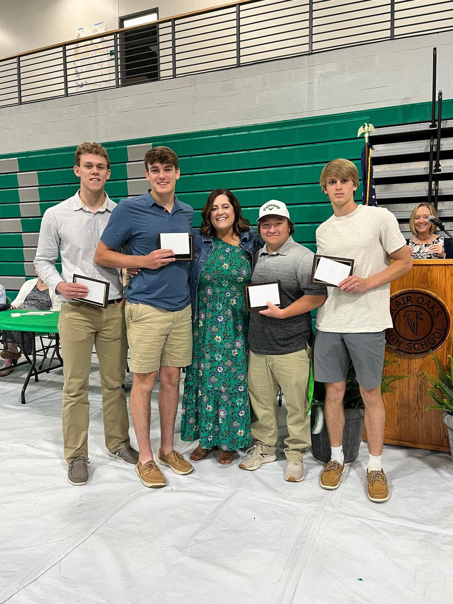 JrFlcnFootball's tweet photo. The 2023 Jr Falcon and Alan Atnip Memorial Scholarship and the Alan Atnip Memorial Baseball Scholarship Recipients:

⭐️Sid Brownell, Kaden Hoelscher, Holden Brand and Tyler Doman.⭐️ https://t.co/UUthaupNnv