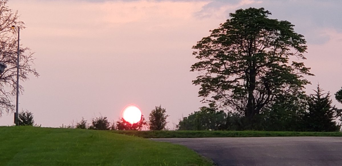 CPetersen_CS's tweet image. Walked out of the house to this...  #GoodTiming