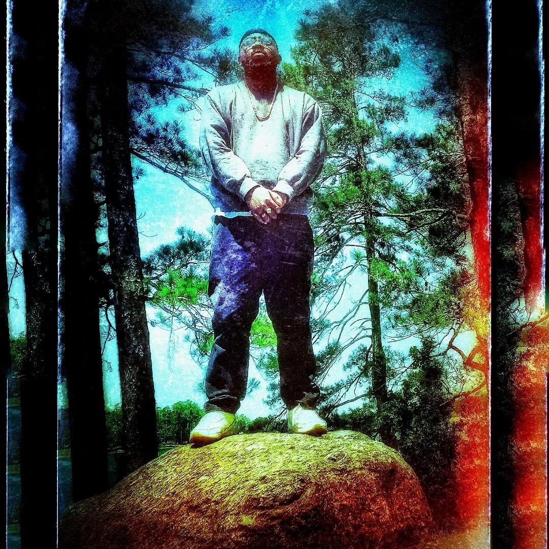TrashTompSin's tweet photo. 😍💜🤪🎯👁️🎯 #YESLAWD #MidNightMindState https://t.co/mgvGJpRmUf