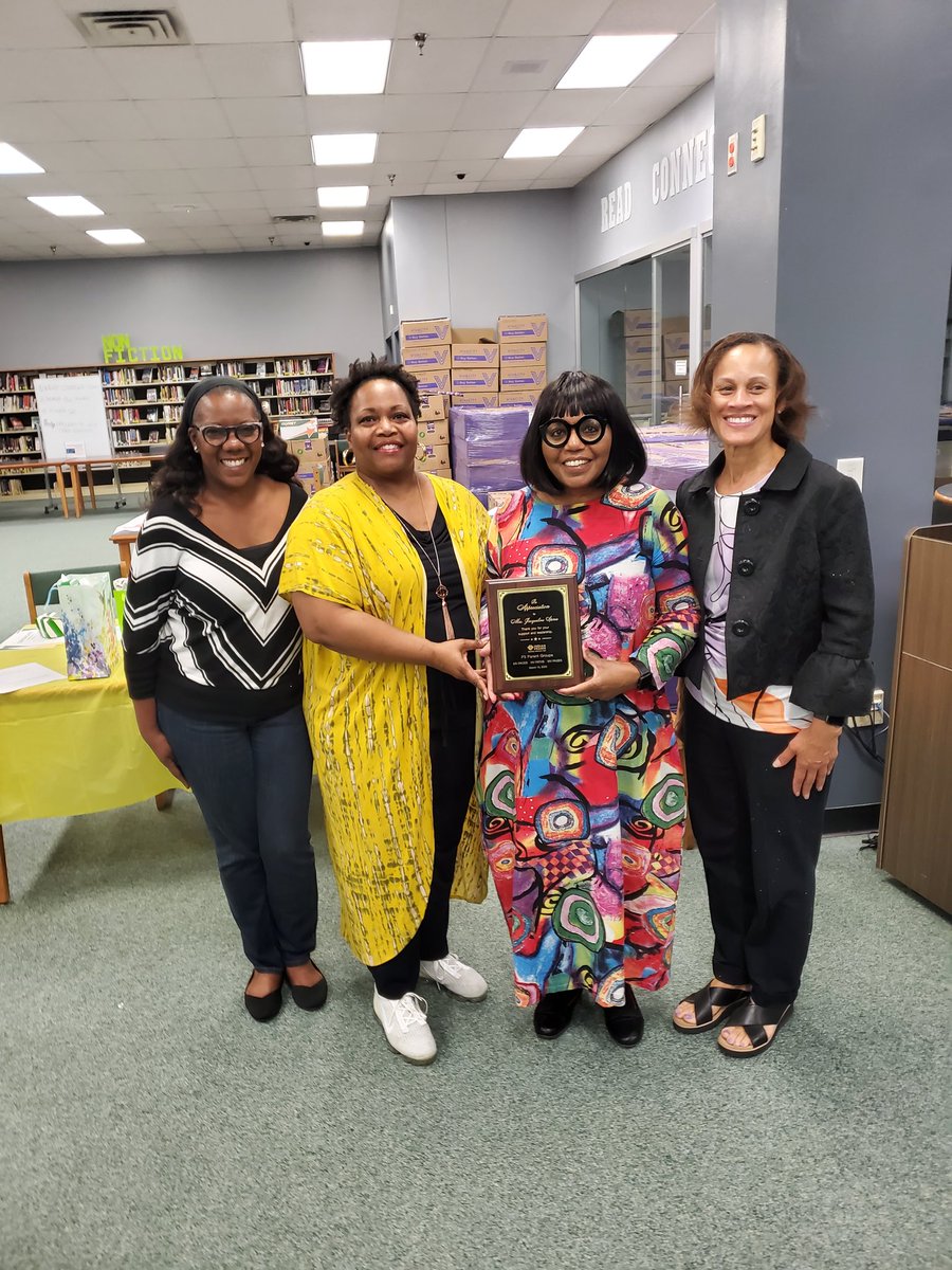 Jacquelyn Spires tweet media