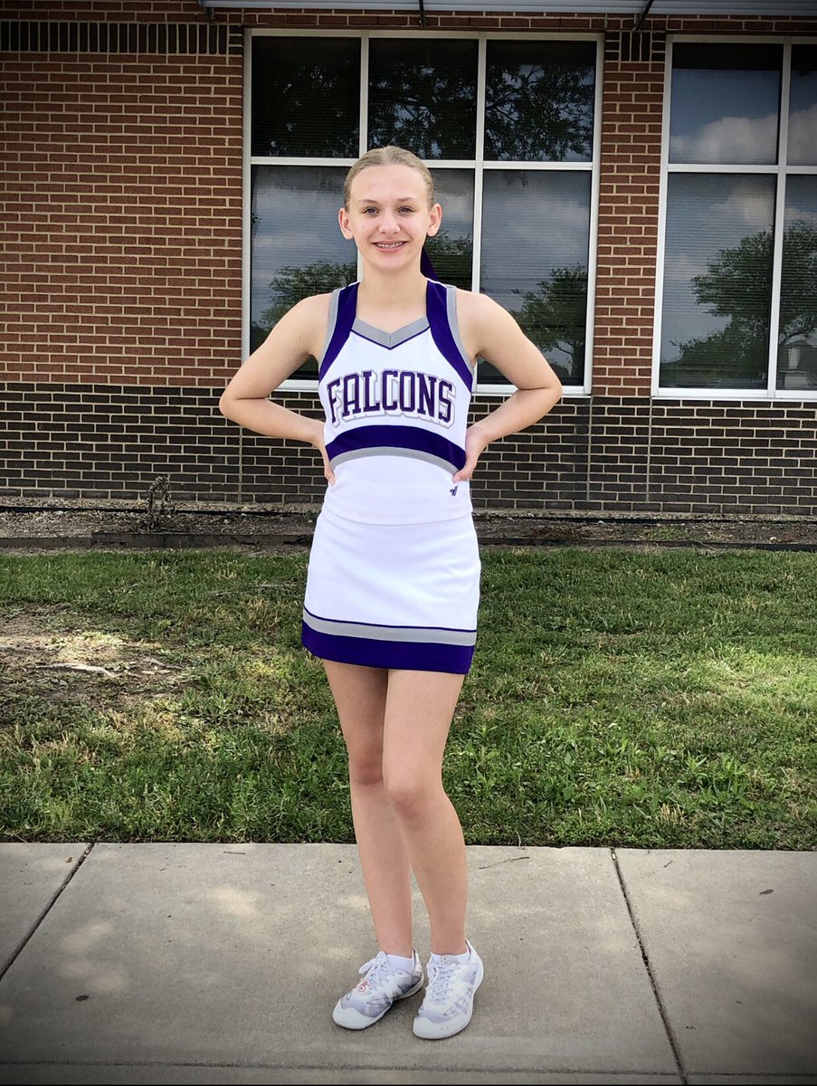 cheryl_newton_'s tweet image. First night to cheer on the Falcon football team.   So much fun! @TC_Cheer_