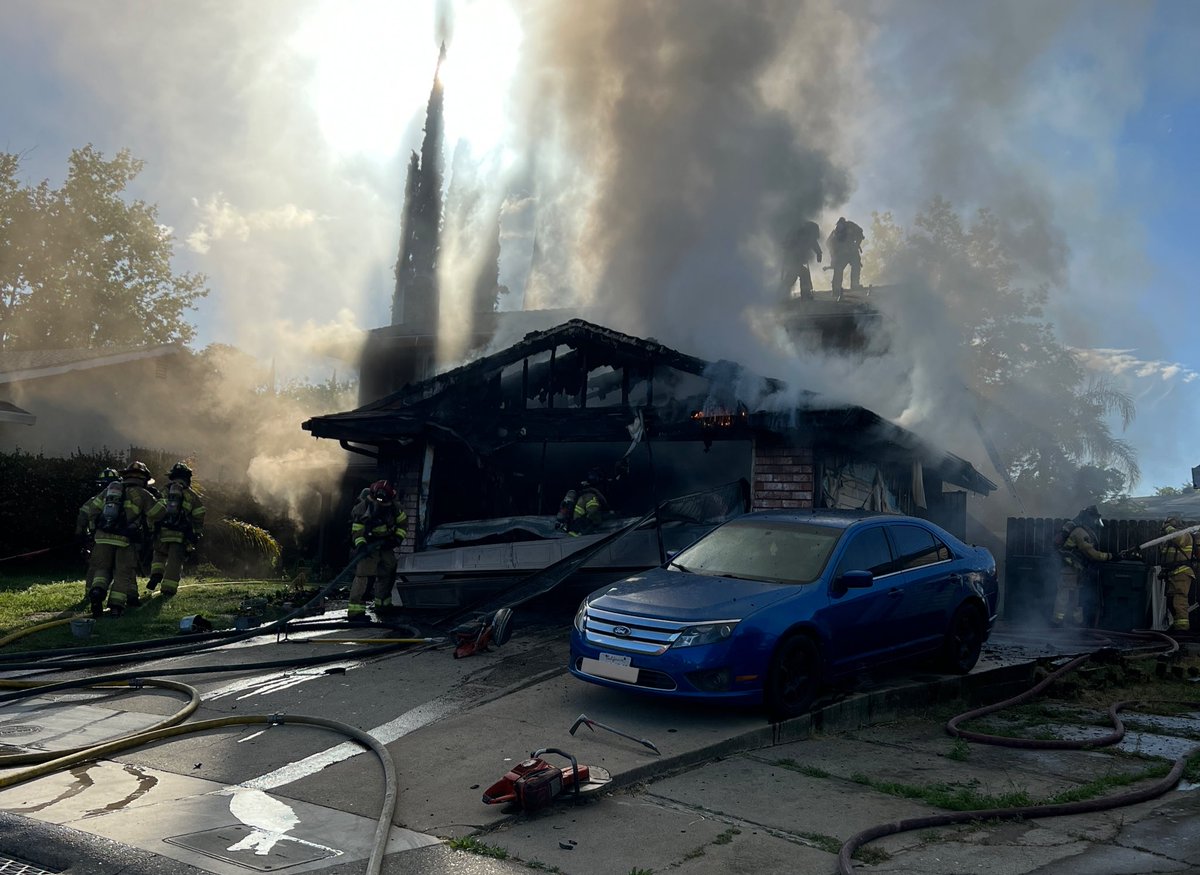 Metro Fire of Sacramento on Twitter "558p Crews arrived to a house fire in North Highlands
