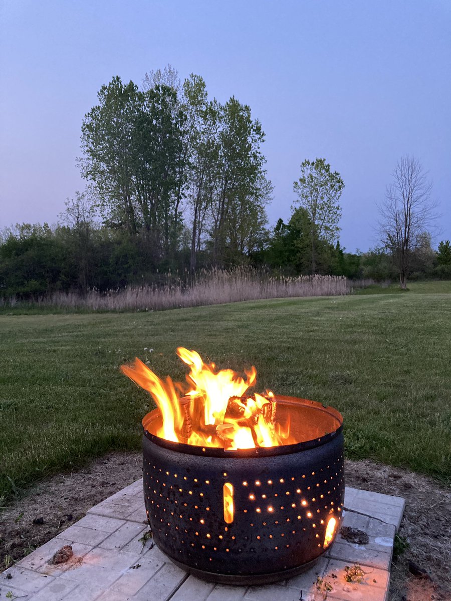 Was i unwell? Or did i just need to have a fire with kin, be on the rez, watch the cotton candy sunset and stargaze at satellites and/or stars
