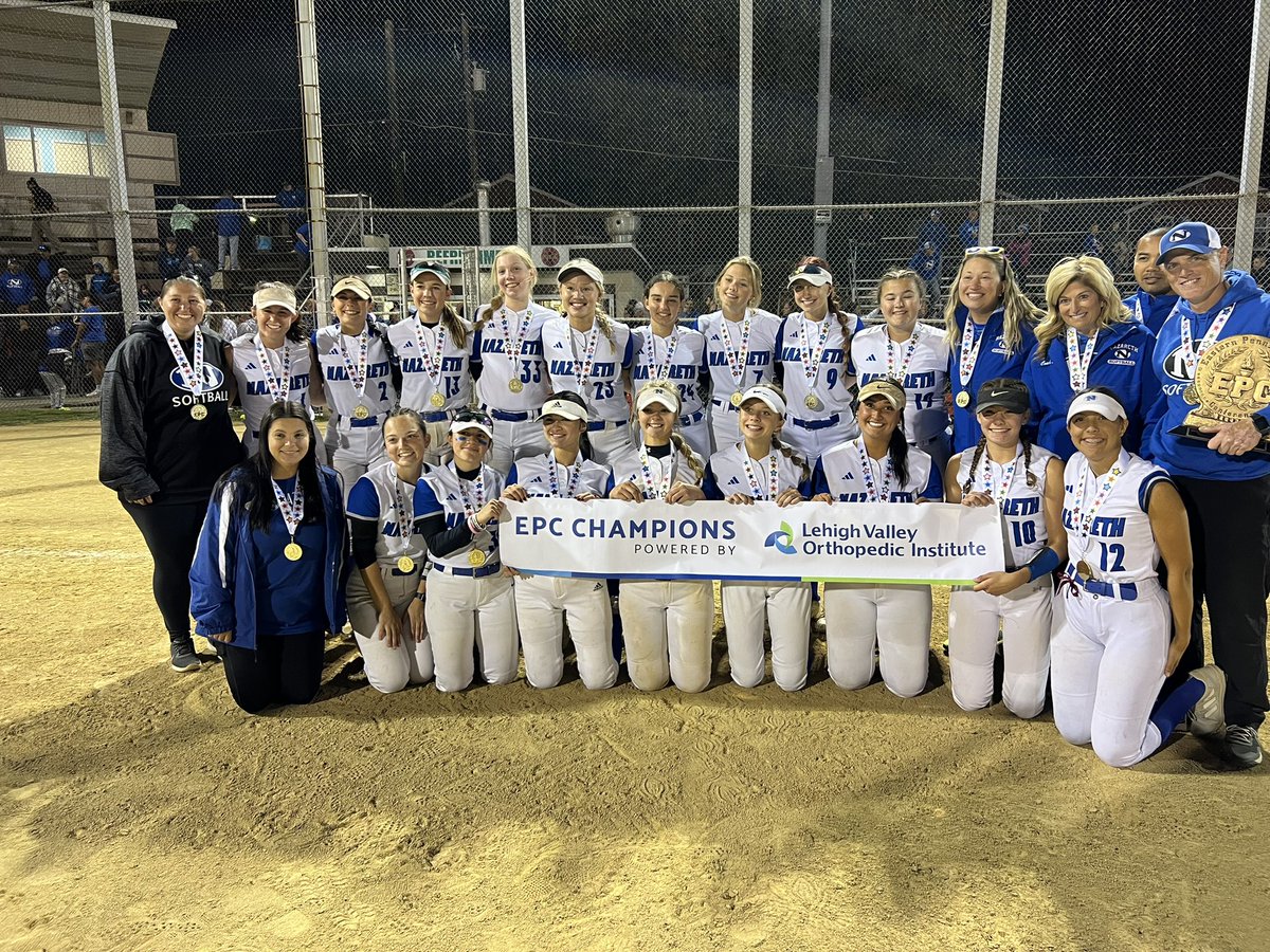 NAHSBlueEagles's tweet photo. EPC CHAMPIONS!!! Great job ladies!!
#GoBlueEagles https://t.co/hd9QxD12um