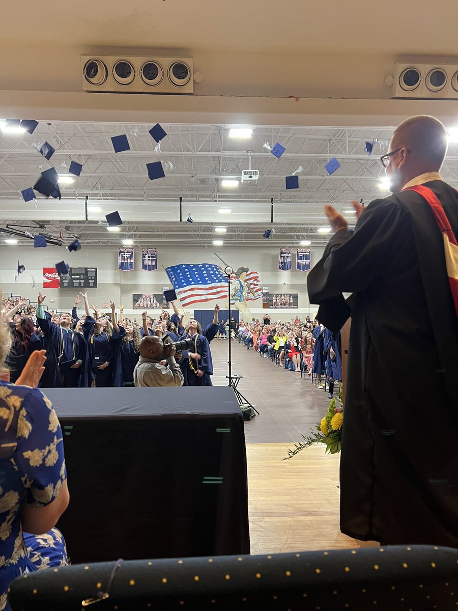 SpikeAnnie's tweet image. DAR High Graduation #MarshallProud