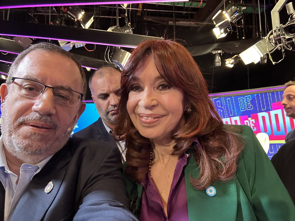 ElBuni tweet media