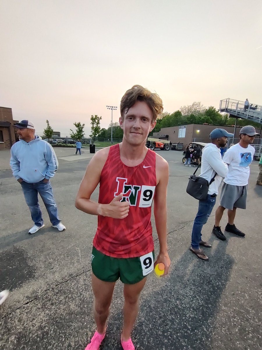 @runcarterrun27 I've been so proud of you during your running career at LN! It's been an amazing journey with lots of ups and downs. I can't believe it's over!  Next stop....Wabash College! Go Red Pack!