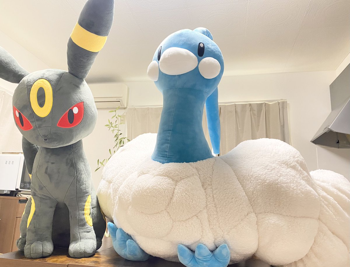 ポケモンセンターオンライン受注生産の等身大チルタリス届きました