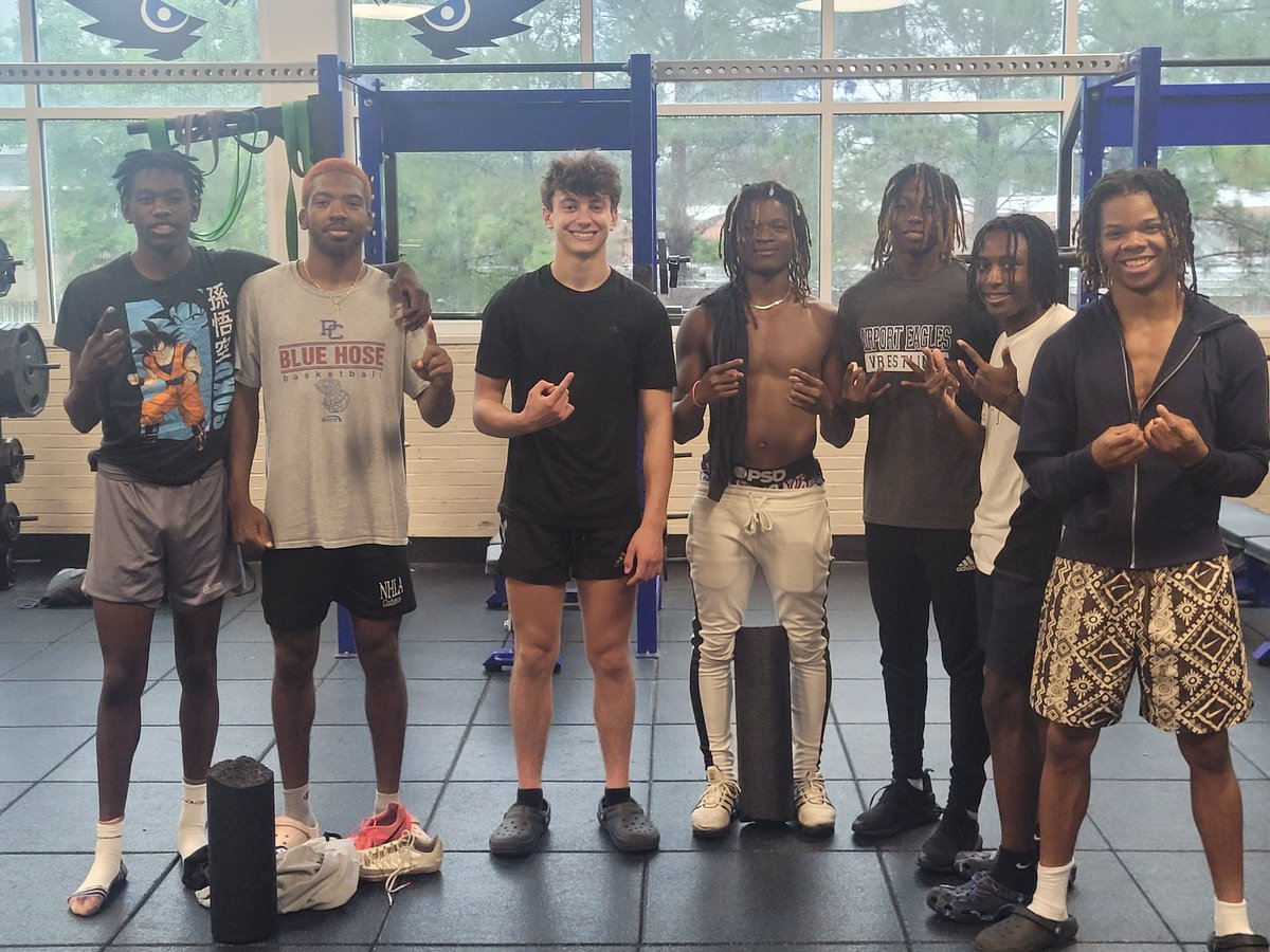 Airport High School Track & Field tweet media