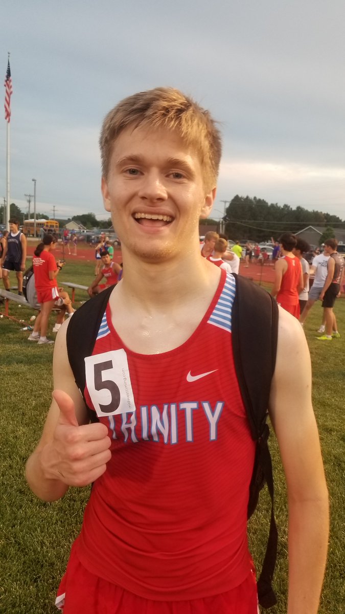 TrinityTrack19's tweet image. 3200m State Qualifier @BrendanKiser3 ran a superb race with a new PR of 10:15!!  So proud! @TrinityCatholic @hutchsports