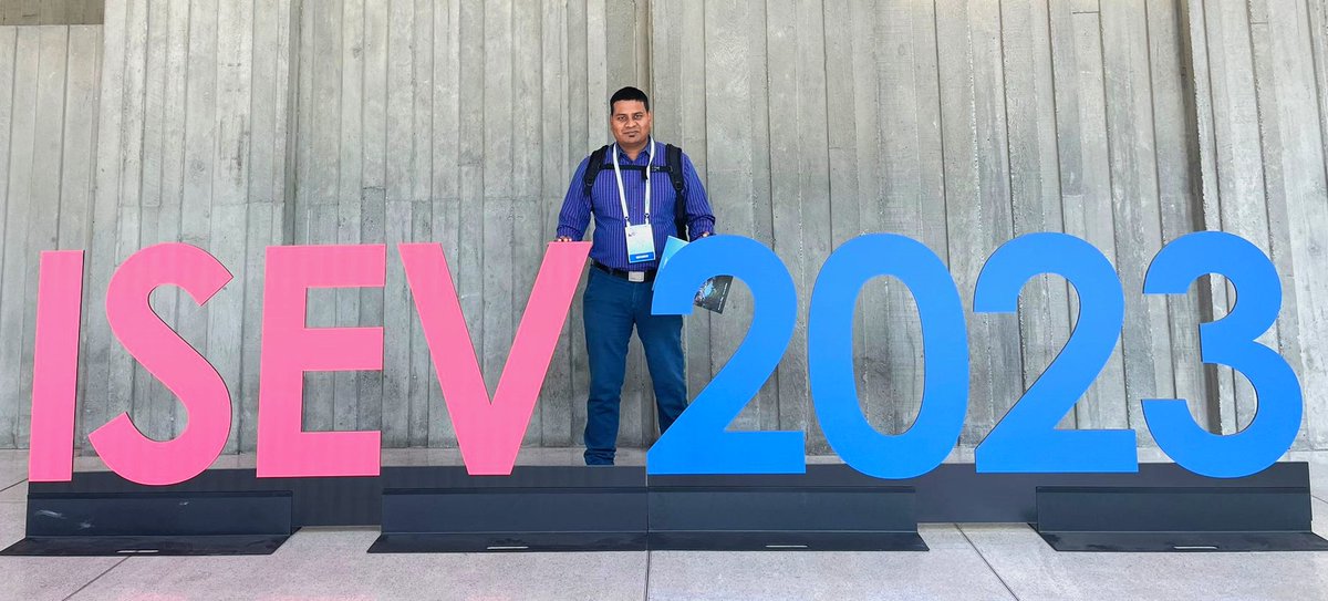 Sandip_K_Patel's tweet photo. I am excited to attend #ISEV2023 in #Seattle! Looking forward to sharing my research on sEV at the Saturday session (oral talk OS19 Aging) in room 608/609.
#sEV, #Multiomics, #Biomarker https://t.co/A2HEcrSmaq